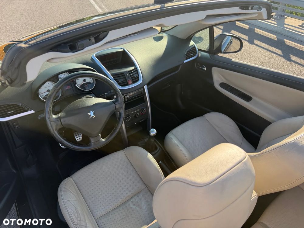 Peugeot 207 CC - 4