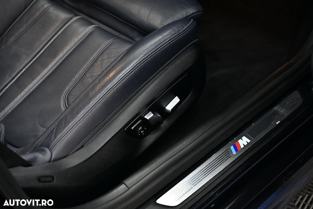 BMW Seria 5 530i xDrive AT - 26