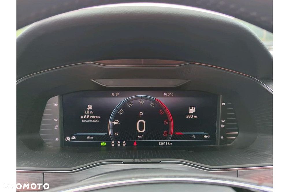 Skoda Superb 2.0 TDI SCR Ambition DSG - 6