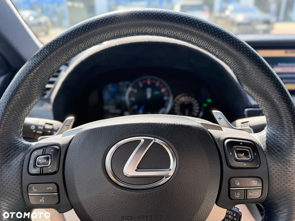Lexus GS F - 2