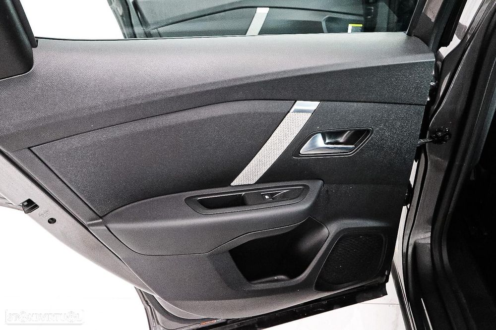 Citroën C4 1.2 PureTech Plus EAT8 - 14