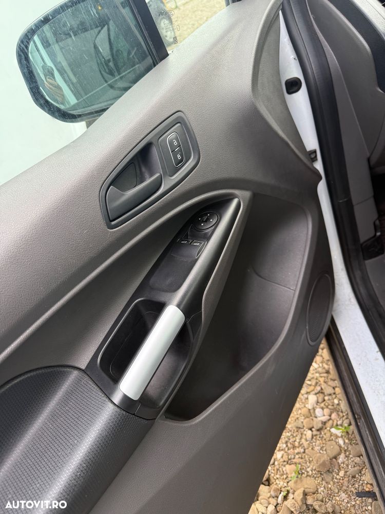Ford Ford Transit Connect Trend - 8