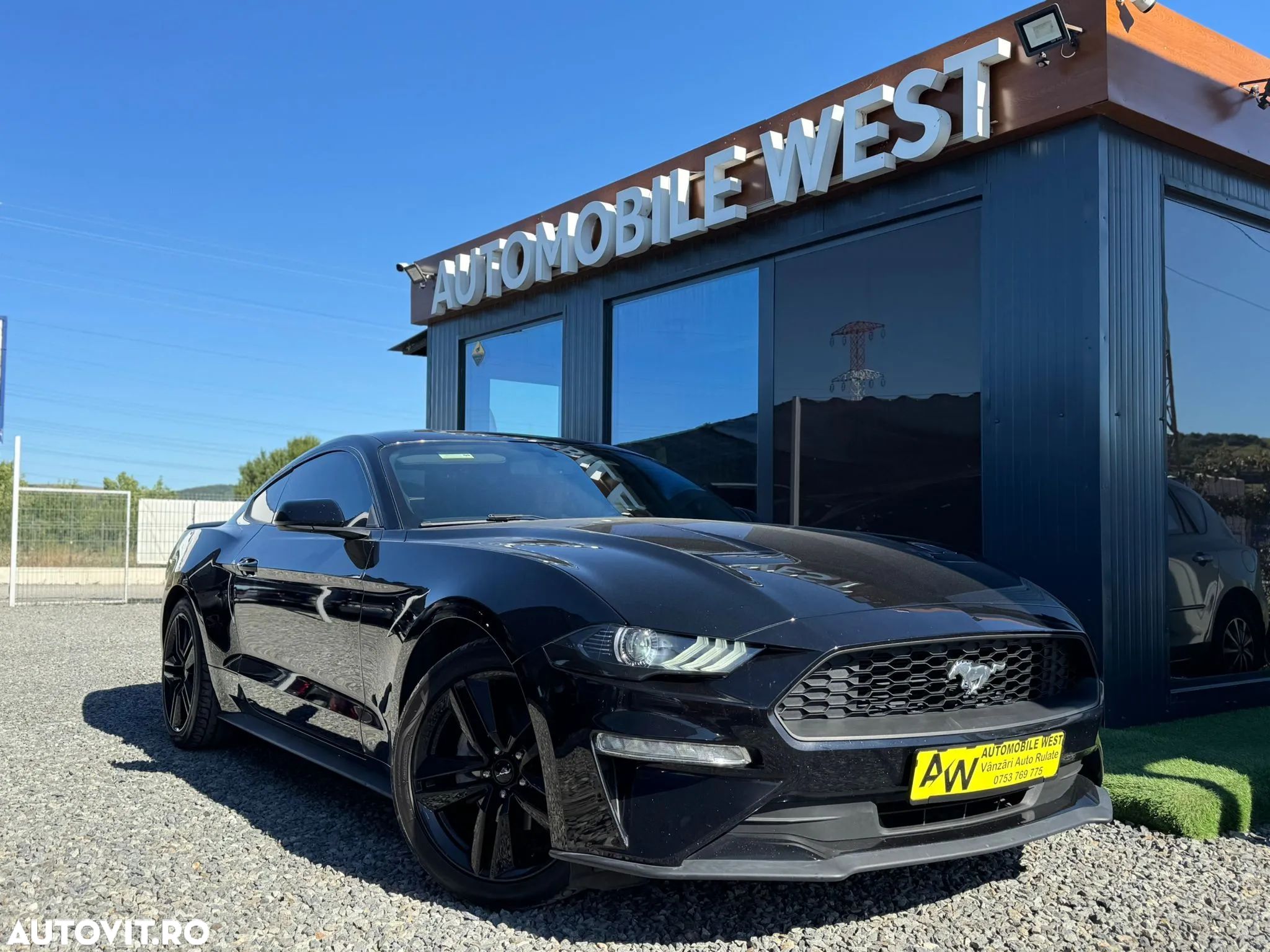 Ford Mustang 2.3 EcoBoost - 1