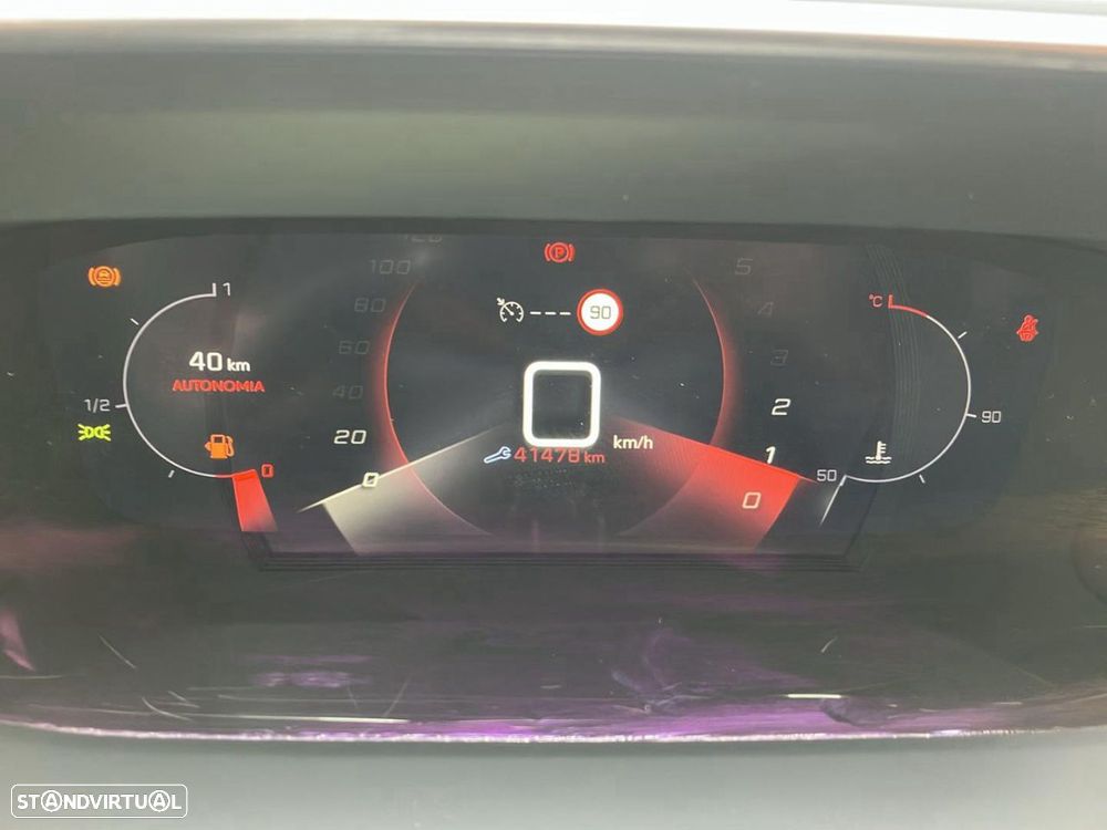 Peugeot 2008 1.2 PureTech GT - 11