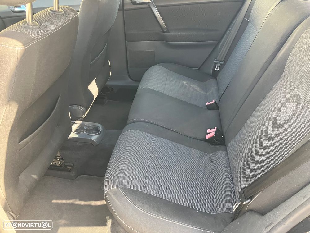 VW Polo 1.4 TDi Highline - 3