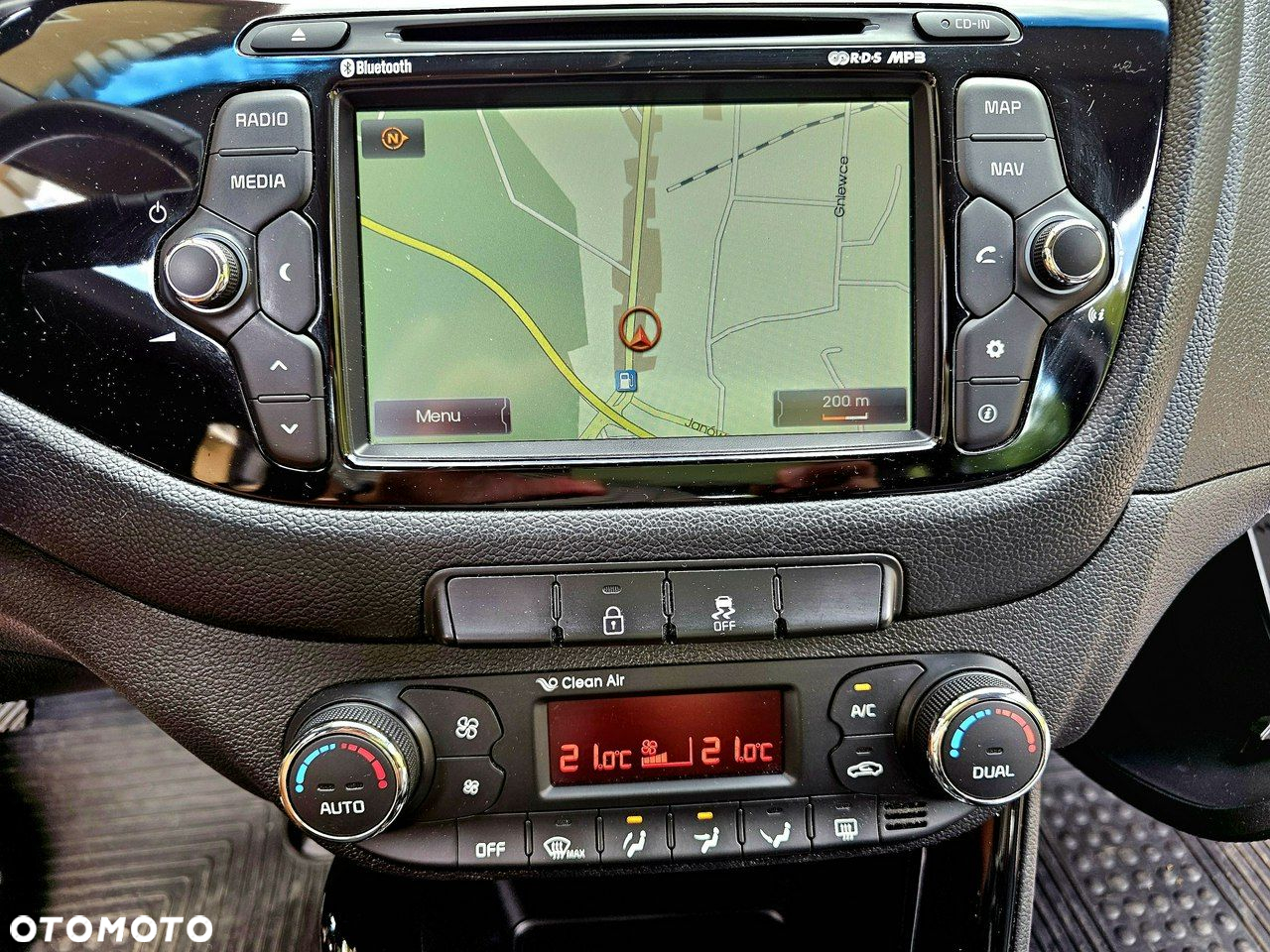 Kia Ceed - 16