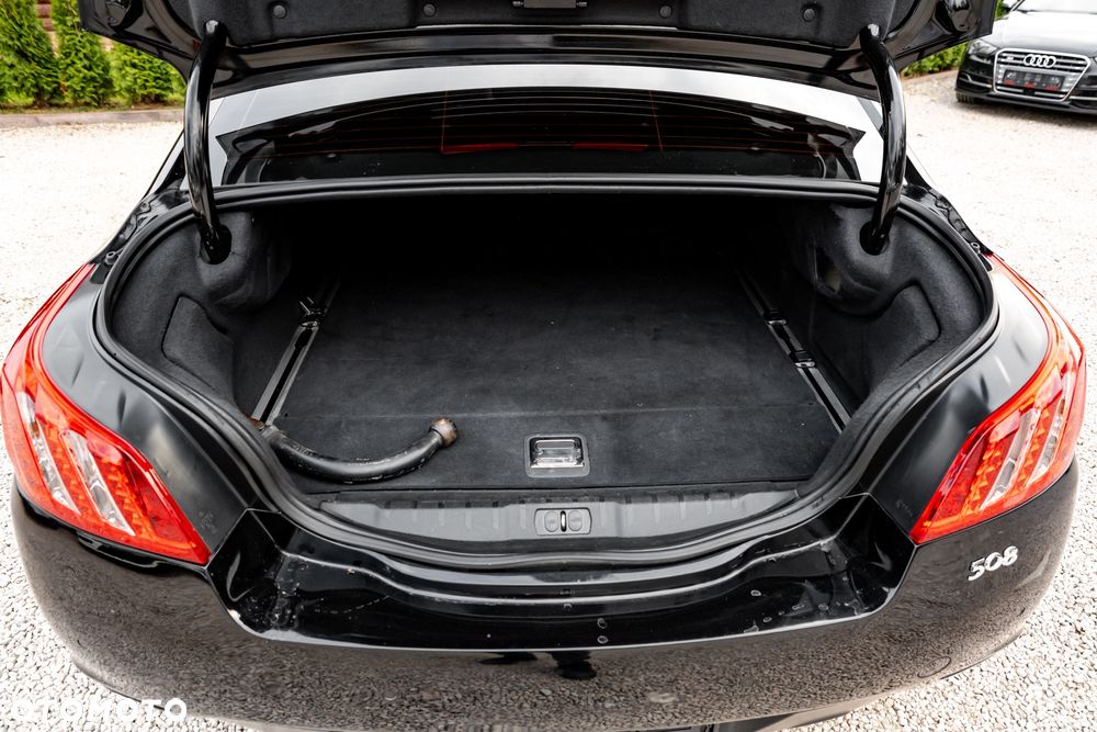 Peugeot 508 Hybrid4 - 15