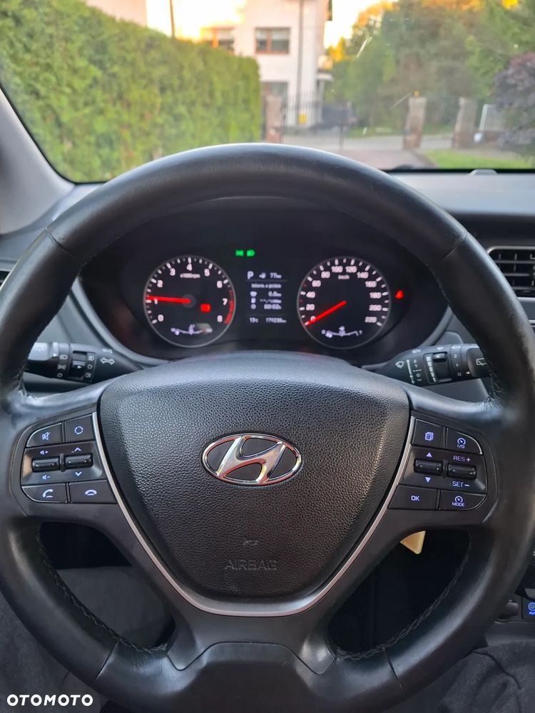 Hyundai i20 1.0 T-GDi Comfort DCT - 10