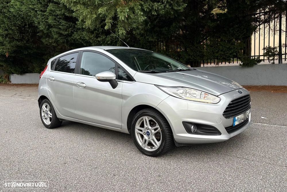 Ford Fiesta 1.0 T EcoBoost Titanium - 19