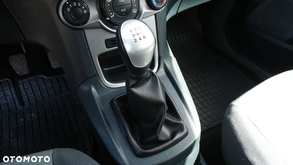 Ford Fiesta 1.25 Trend - 20