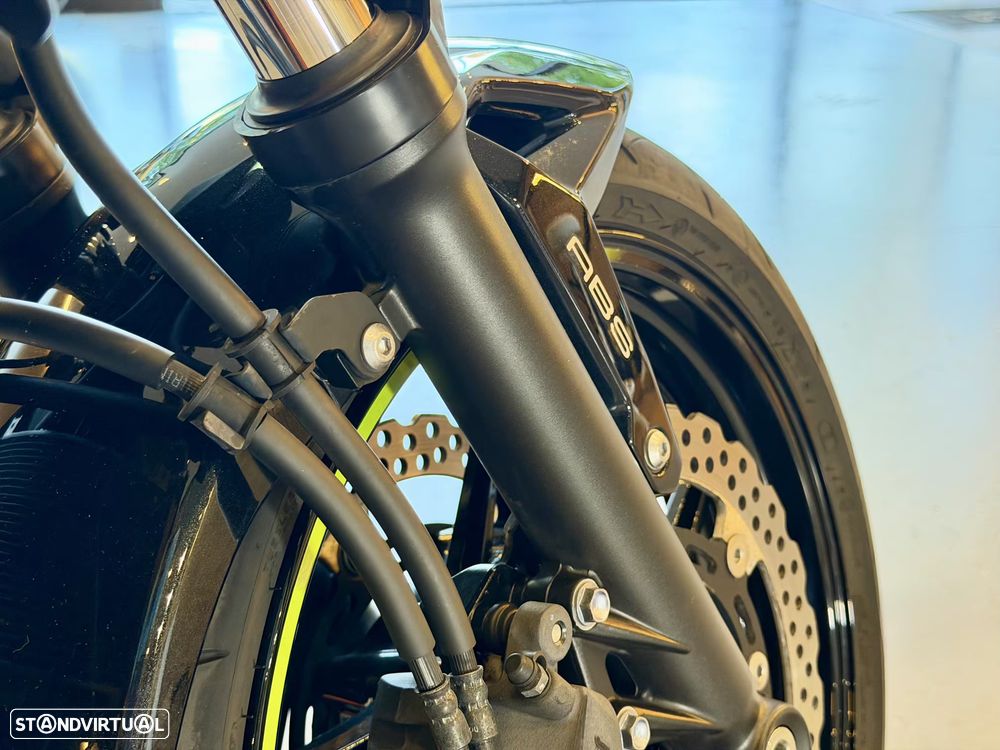 Kawasaki Z 650 - 34