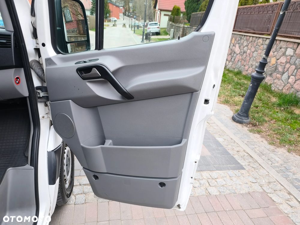 Volkswagen Crafter - 26