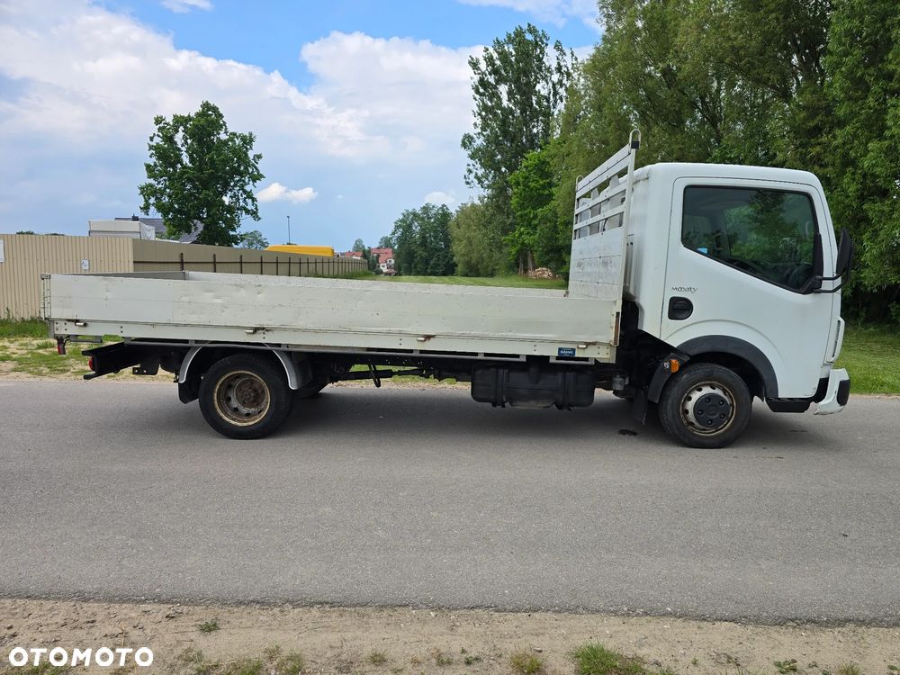 Nissan Cabstar Maxity - 2
