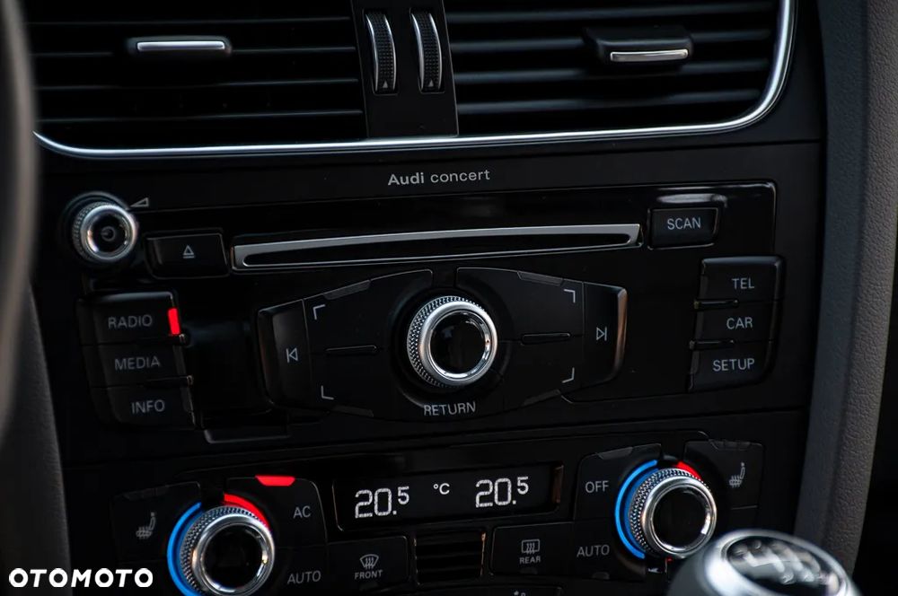 Audi A4 Limousine 1.8 TFSI S line Sportpaket - 33