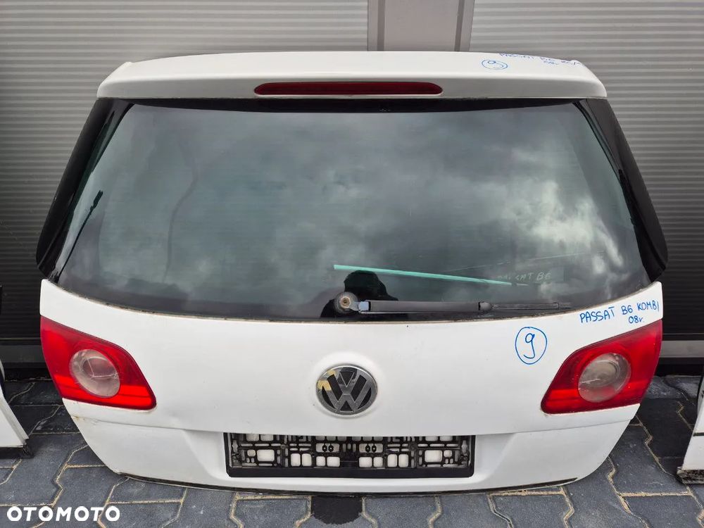VW PASSAT B6 DRZWI / KLAPA BAGAŻNIKA / BŁOTNIK / MASKA / DESKA ROZDZIELCZA BIAŁE / CZARNE - 4
