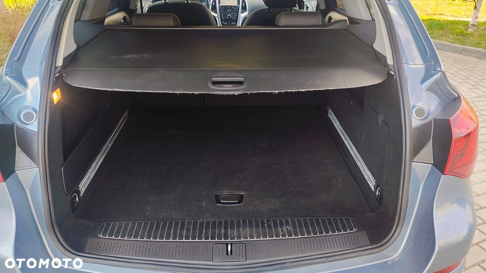 Opel Astra 1.4 Turbo Cosmo - 33