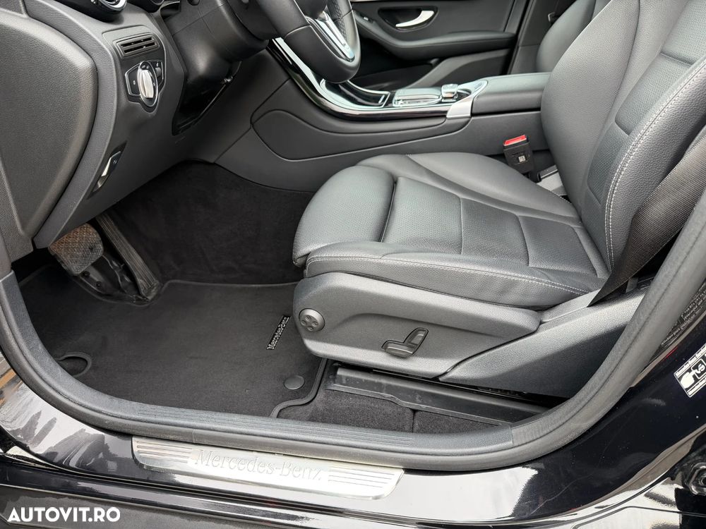 Mercedes-Benz GLC 200 4MATIC MHEV - 12