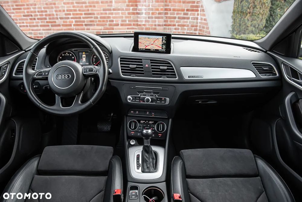 Audi Q3 2.0 TFSI Quattro S tronic sport - 29