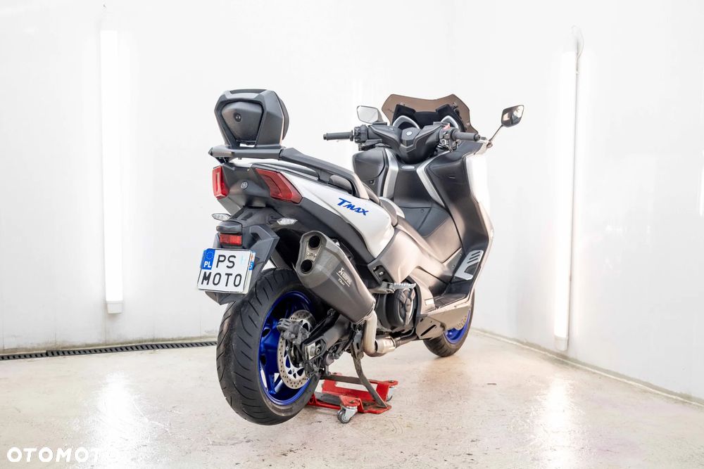 Yamaha Tmax - 6