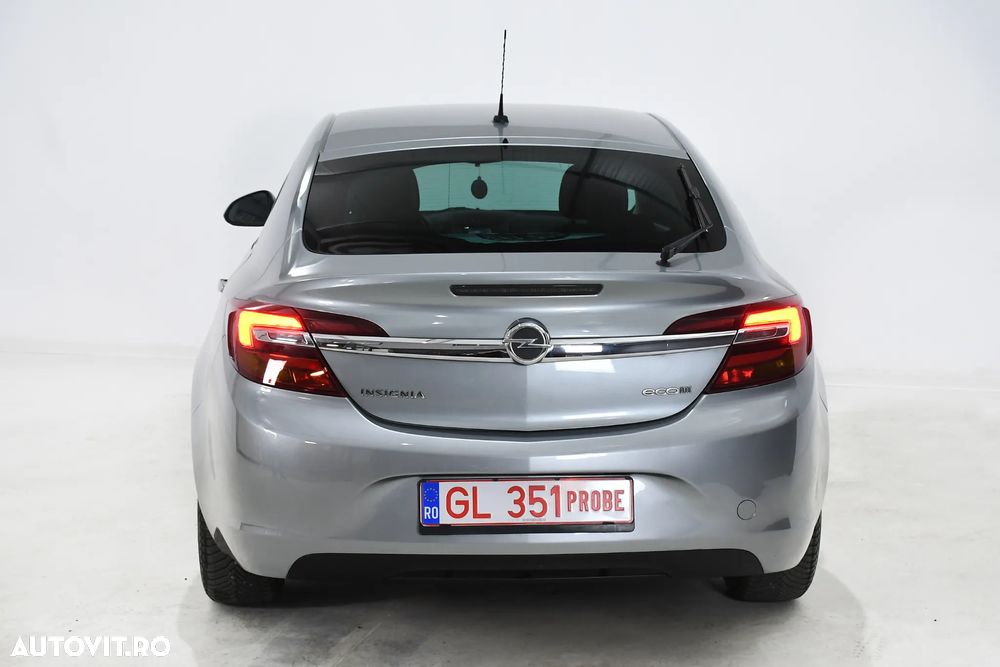Opel Insignia 2.0 CDTi ECOTEC ECOFLEX Star/Stop - 11