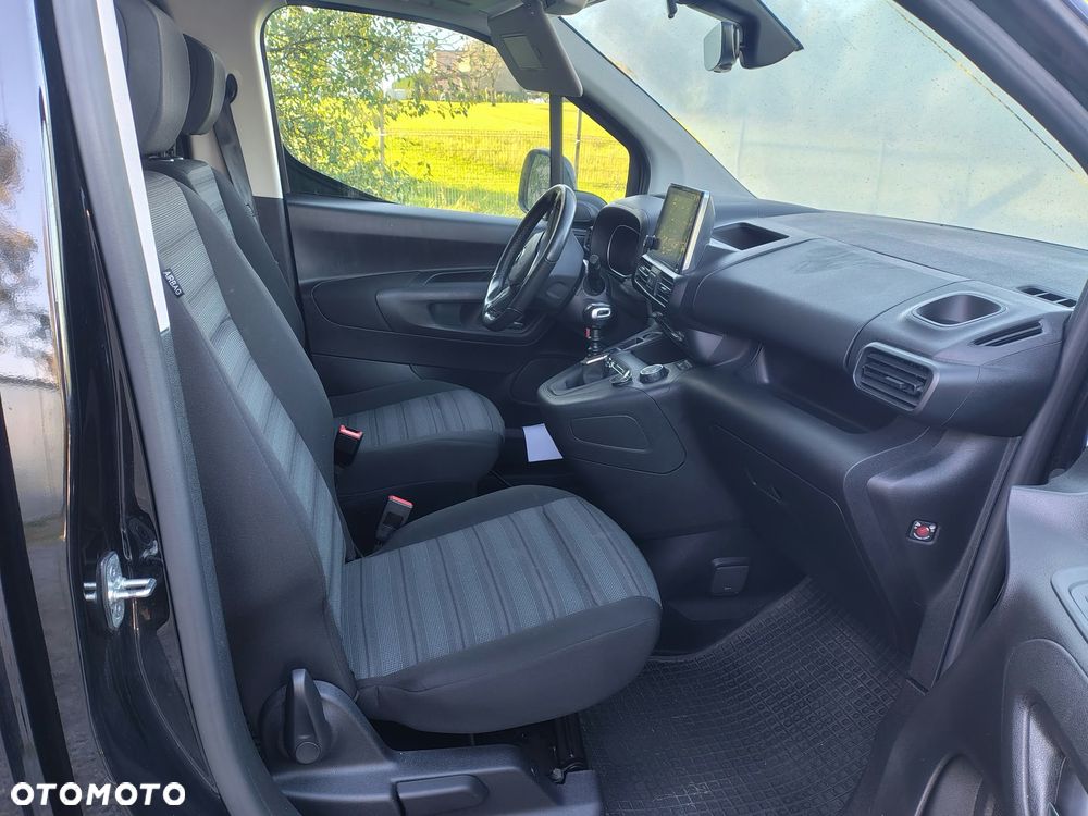 Opel Combo - 16