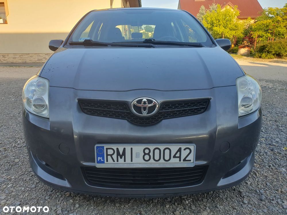 Toyota Auris - 25