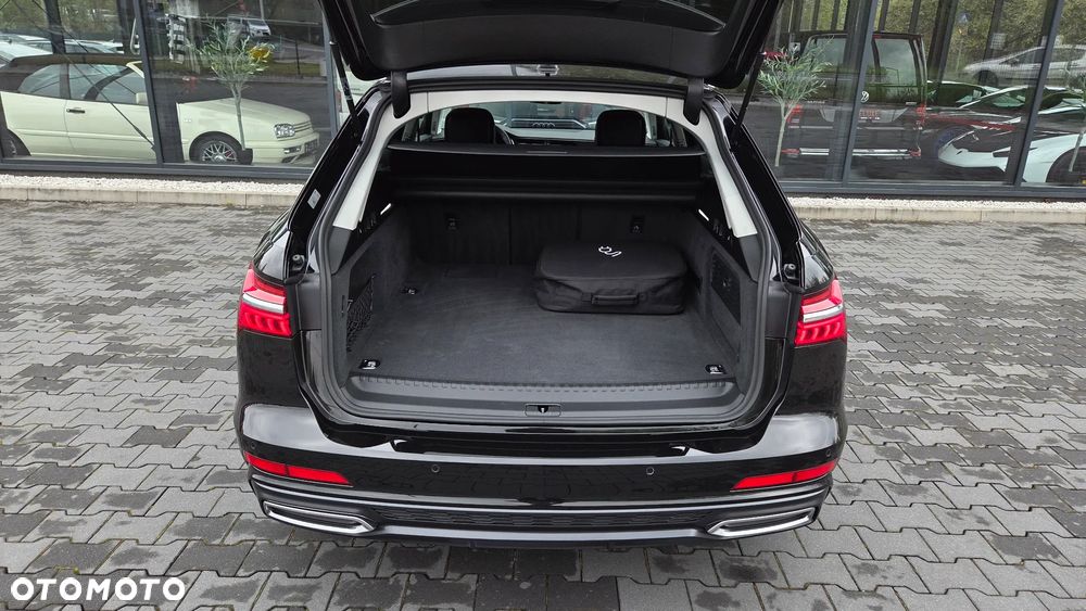 Audi A6 Avant 55 TFSI e quattro S tronic S line - 31