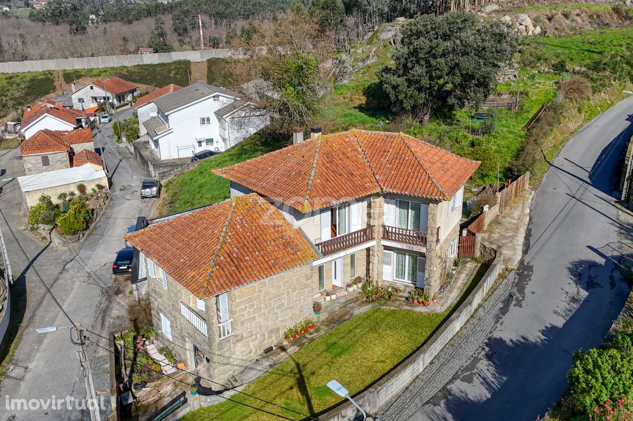 Moradia T3 em Modelos Paços de Ferreira - Grande imagem: 4/42