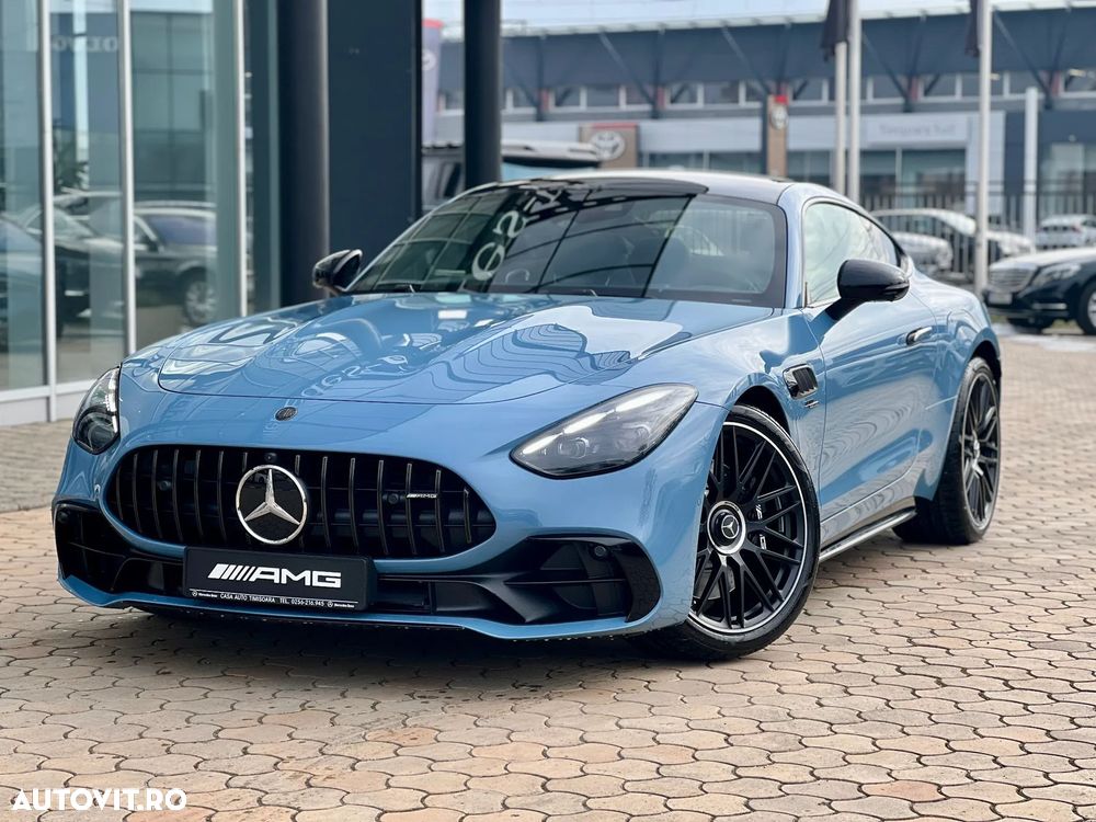MERCEDES-BENZ AMG GT 2025