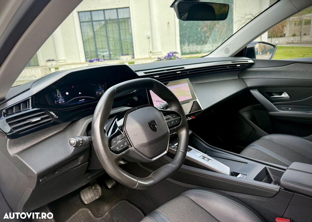 Peugeot 308 BlueHDi 130 EAT8 Allure - 5