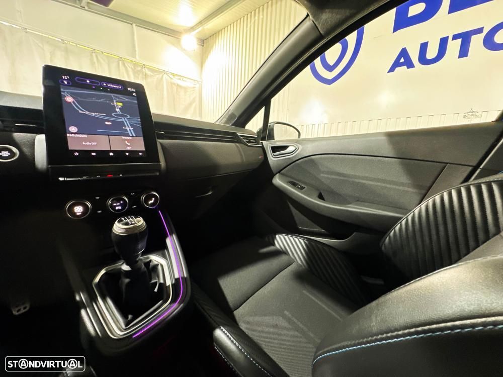 Renault Clio 1.0 TCe Esprit Alpine - 27