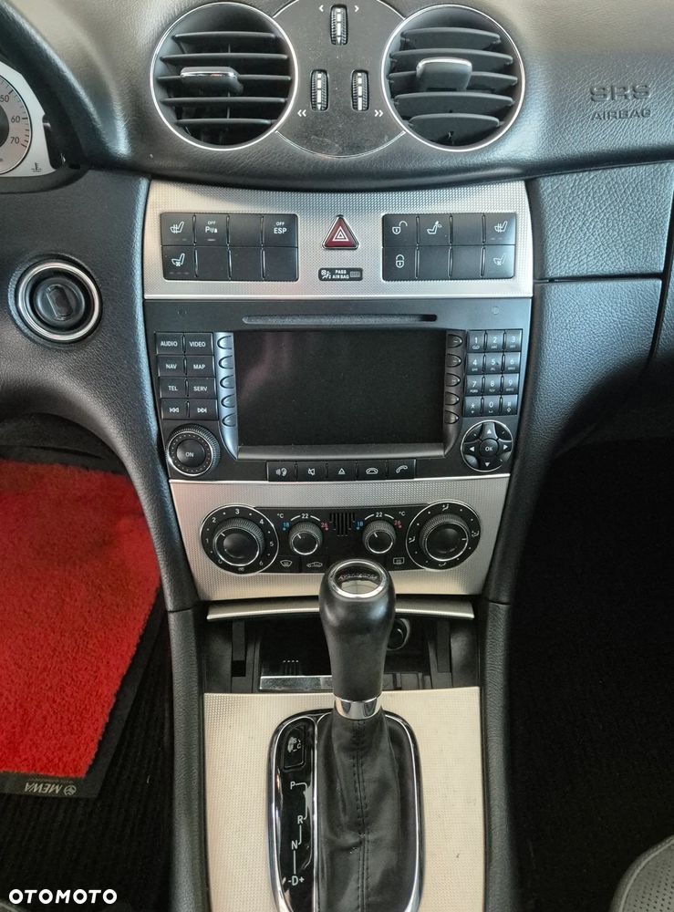Mercedes-Benz CLK 350 Avantgarde - 7