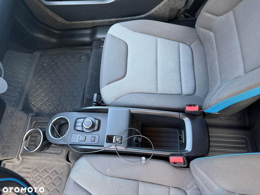 BMW i3 120 Ah - 32