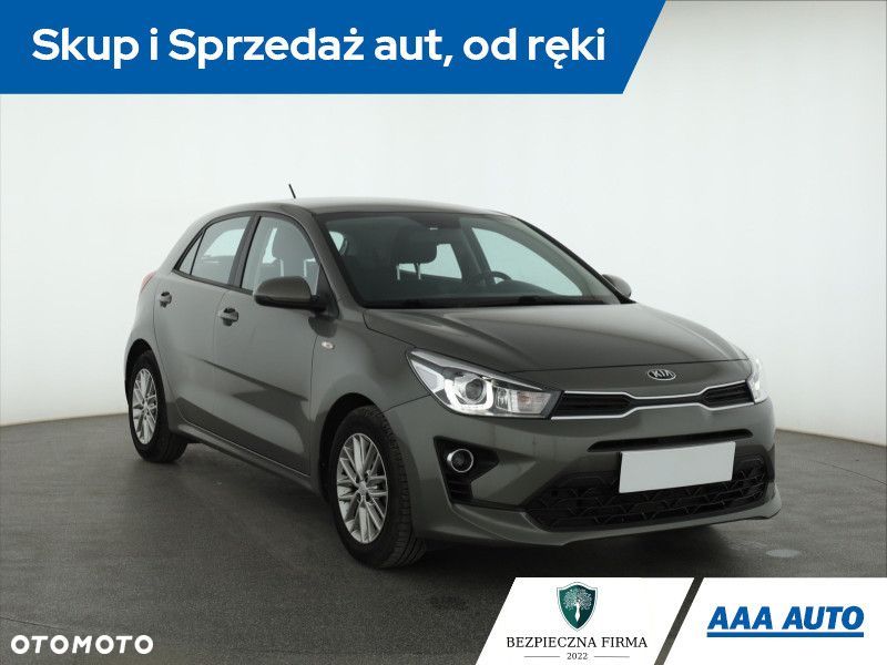 Kia Rio - 3