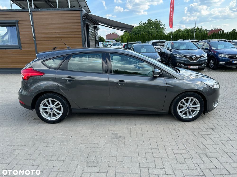 Ford Focus - 34