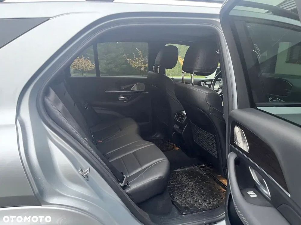 Mercedes-Benz GLE - 33