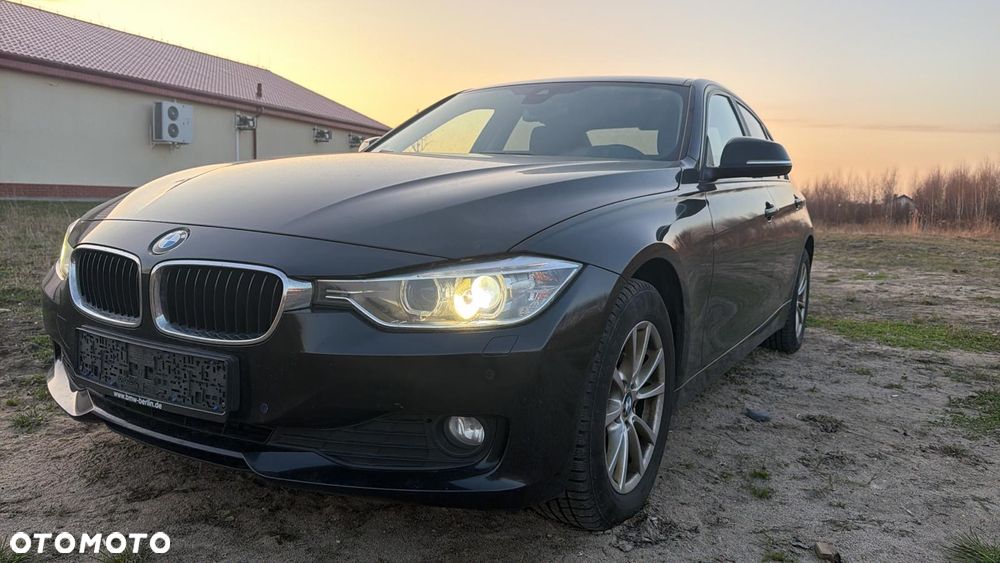 BMW Seria 3 320d Blue Performance - 1