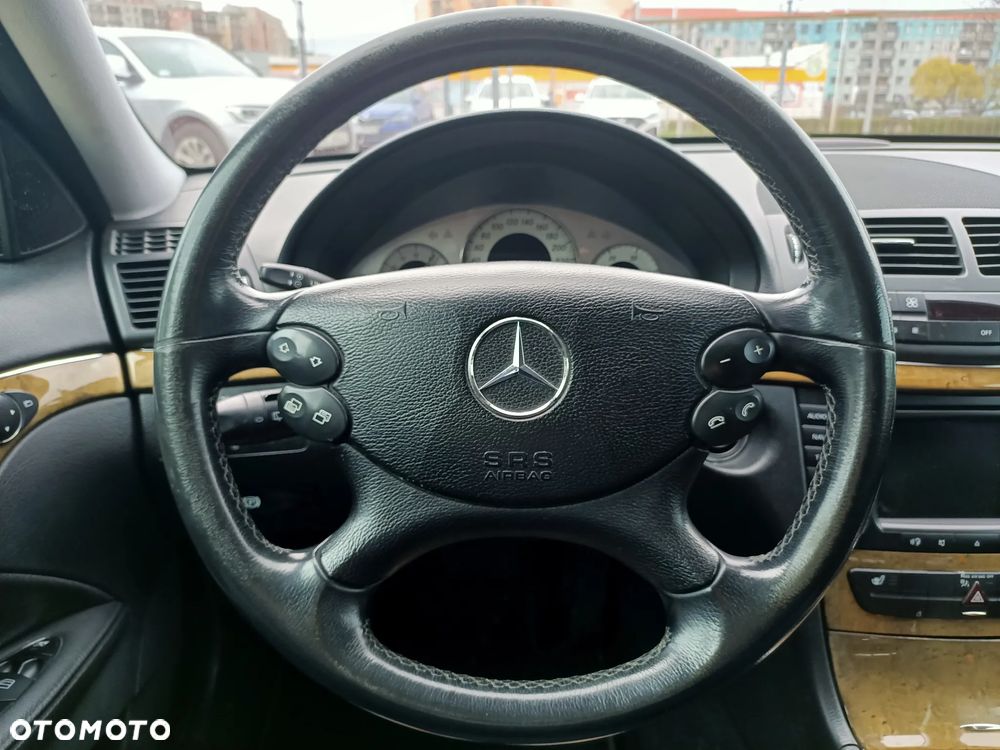 Mercedes-Benz Klasa E 220 CDI Automatik Avantgarde - 15