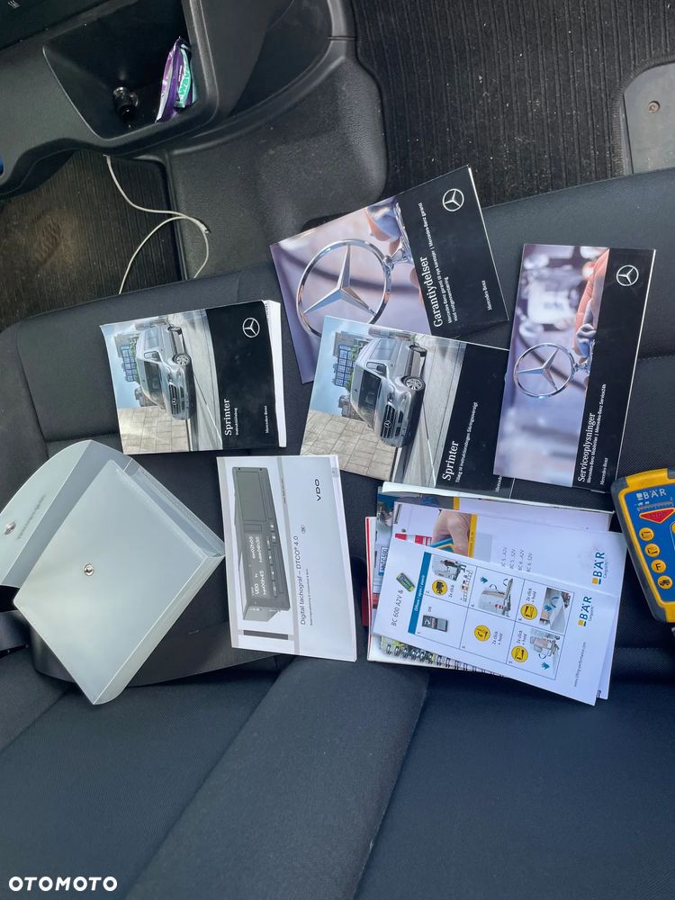 Mercedes-Benz SPRINTER - 14