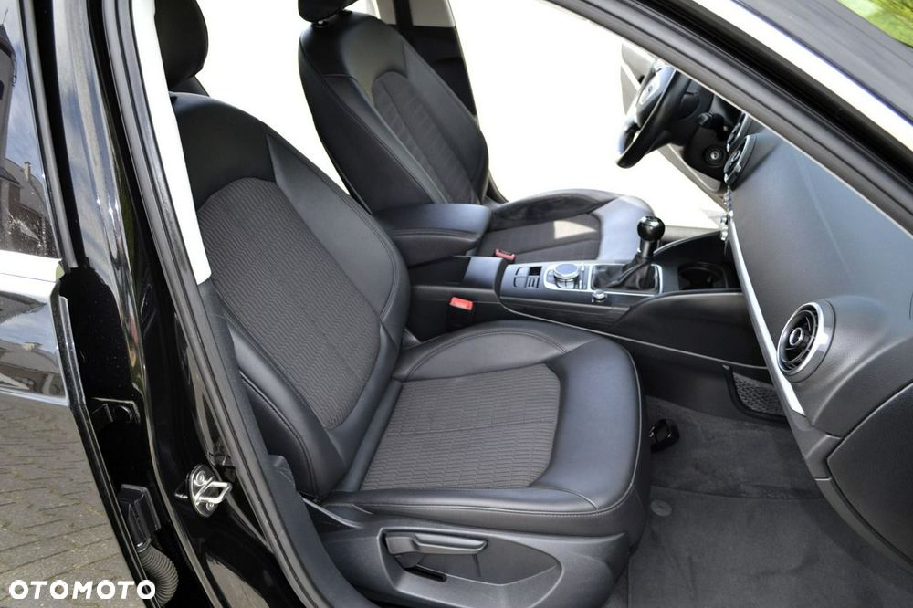 Audi A3 Sportback 1.6 TDI (clean diesel) Attraction - 26