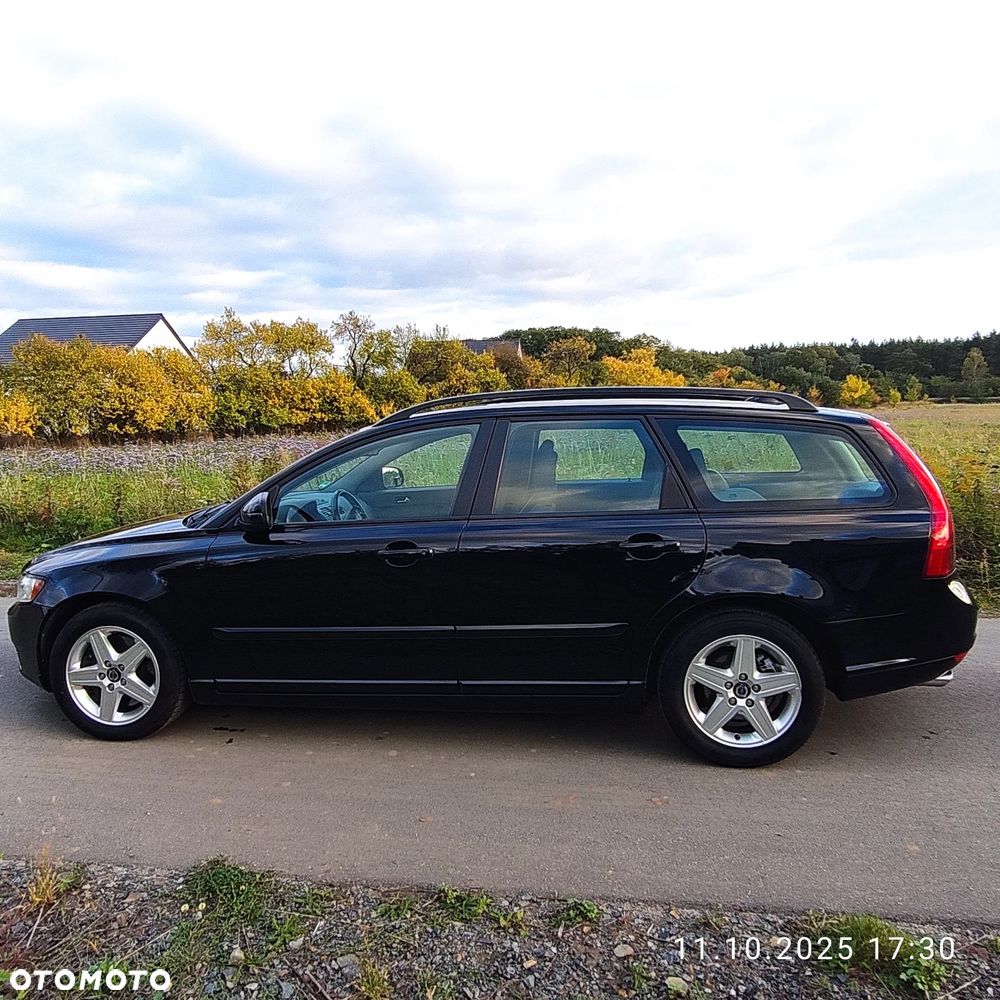 Volvo V50 D5 DPF Momentum - 39