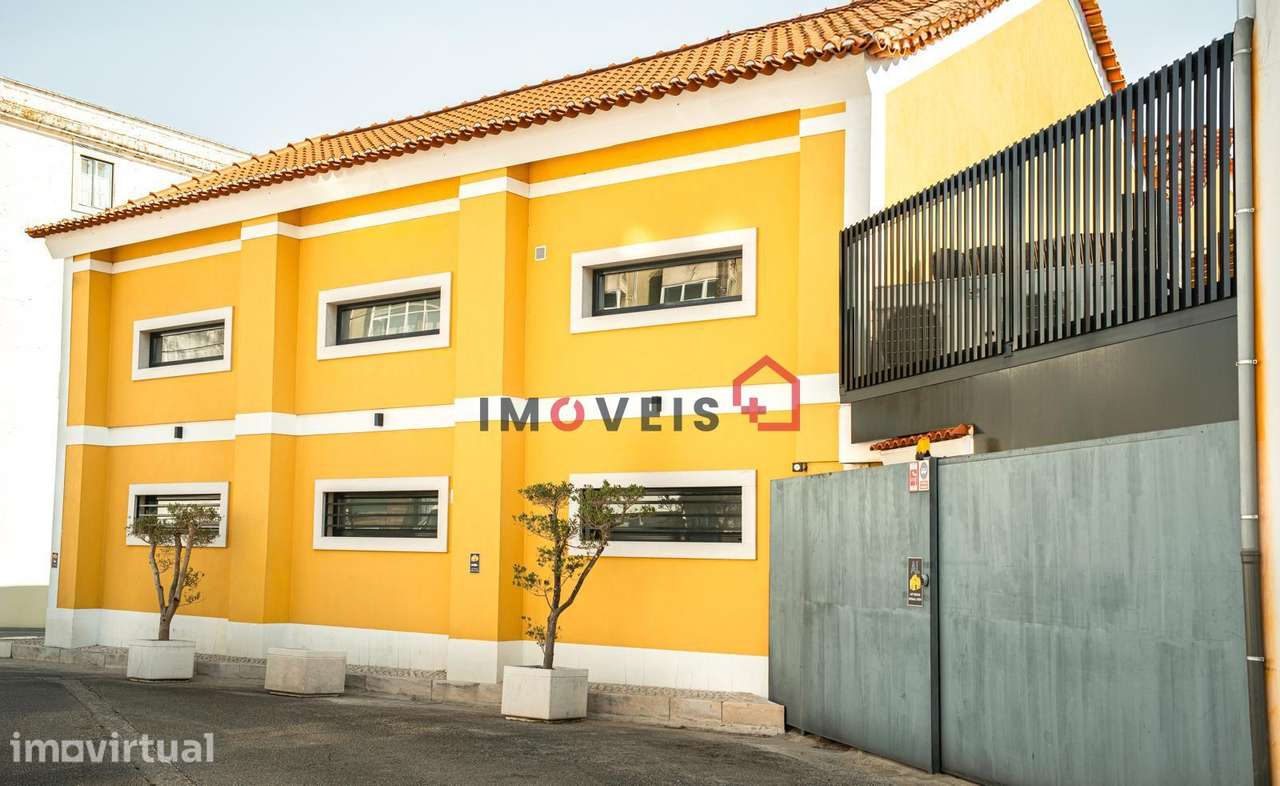 Edifício histórico convertido em 10 apartamentos - Grande imagem: 3/20