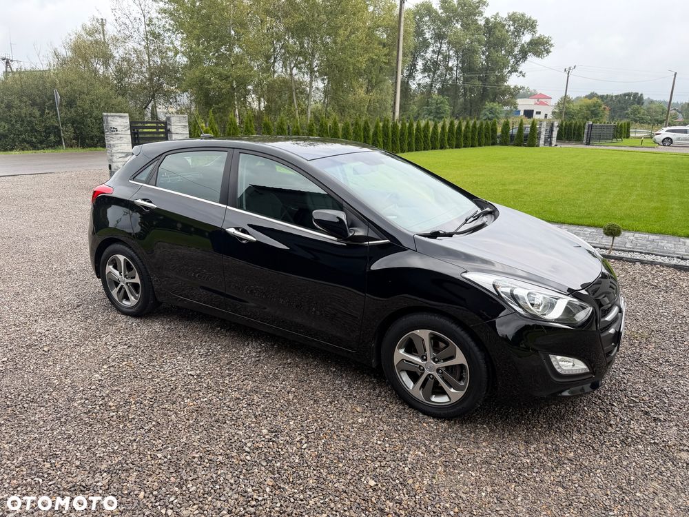 Hyundai i30 blue 1.6 GDI YES Gold - 15
