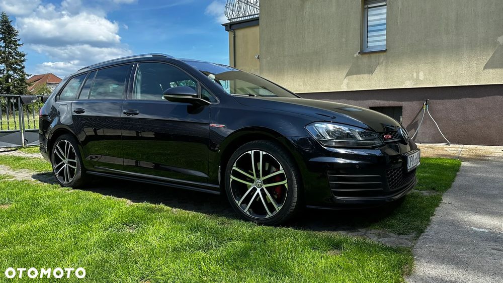 Volkswagen Golf - 7