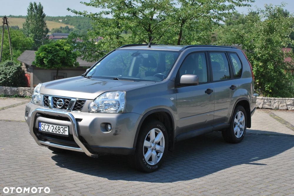 Nissan X-Trail 2.0 dCi 4x4 DPF LE - 29