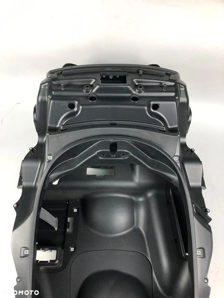 Piaggio MP3 400 530 Wypełnienie Kufer Schowek Pod Siedzenie - 3