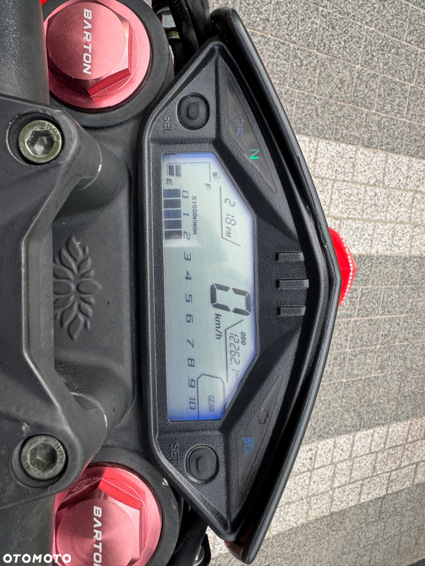Barton Hyper - 4