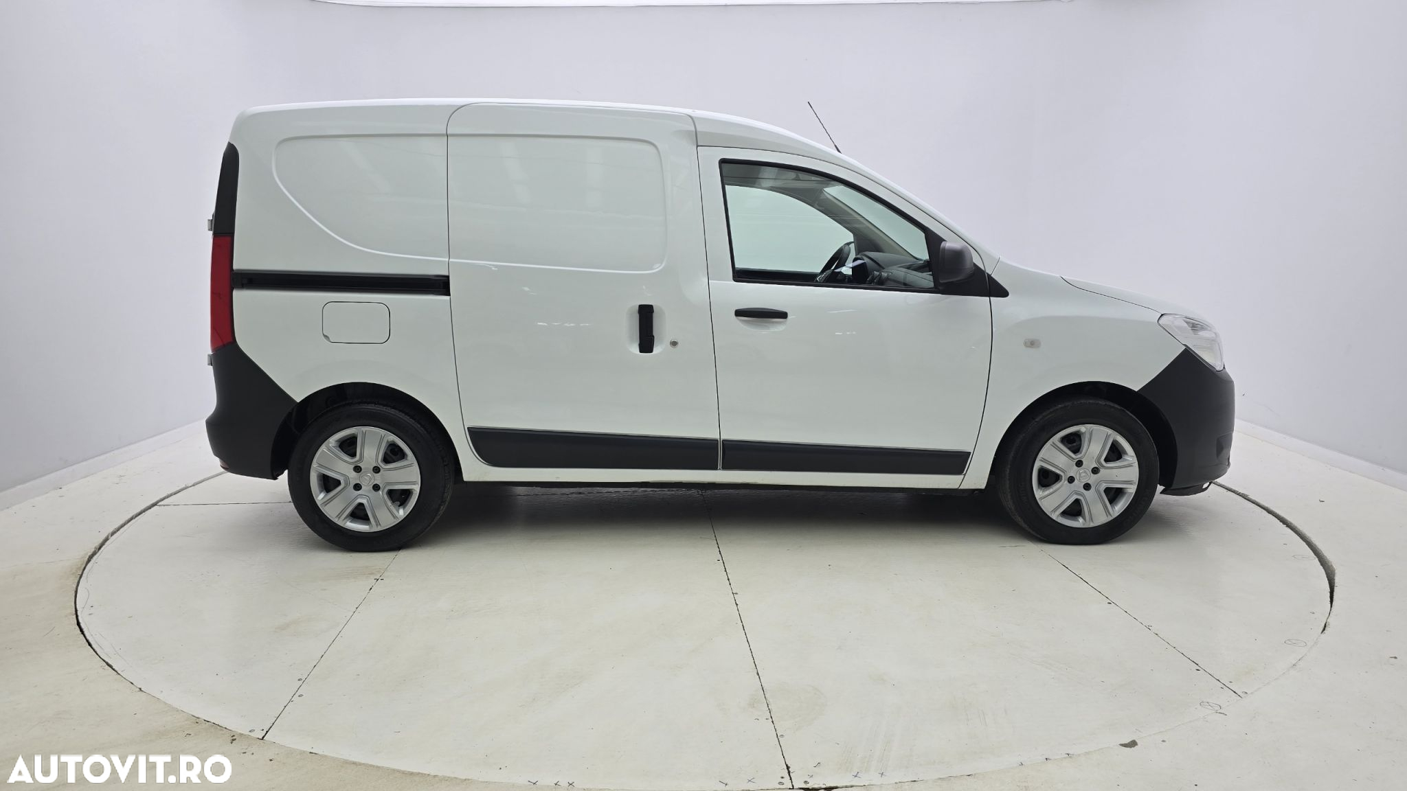 Dacia Dokker - 5