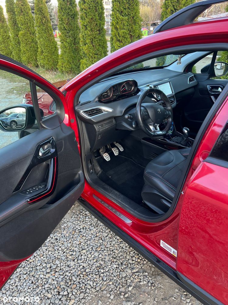 Peugeot 2008 PureTech 110 Stop&Start GT-Line Edition - 11