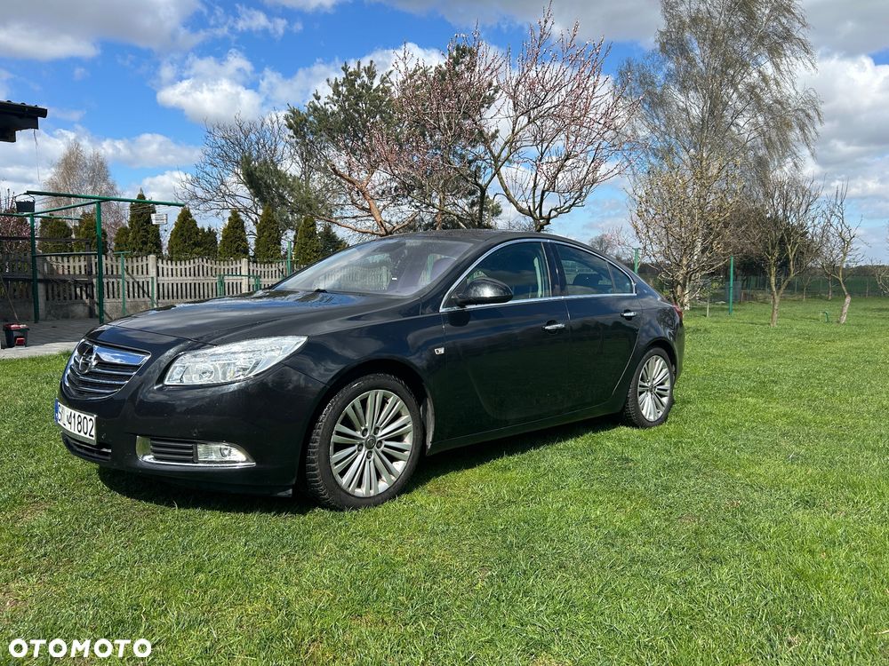 Opel Insignia - 1